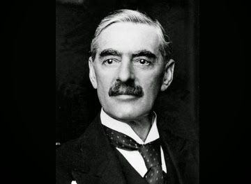 worldwartwo.filminspector.com British Prime Minister Neville Chamberlain