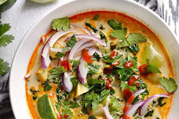 THAI CURRY VEGETABLE SOUP