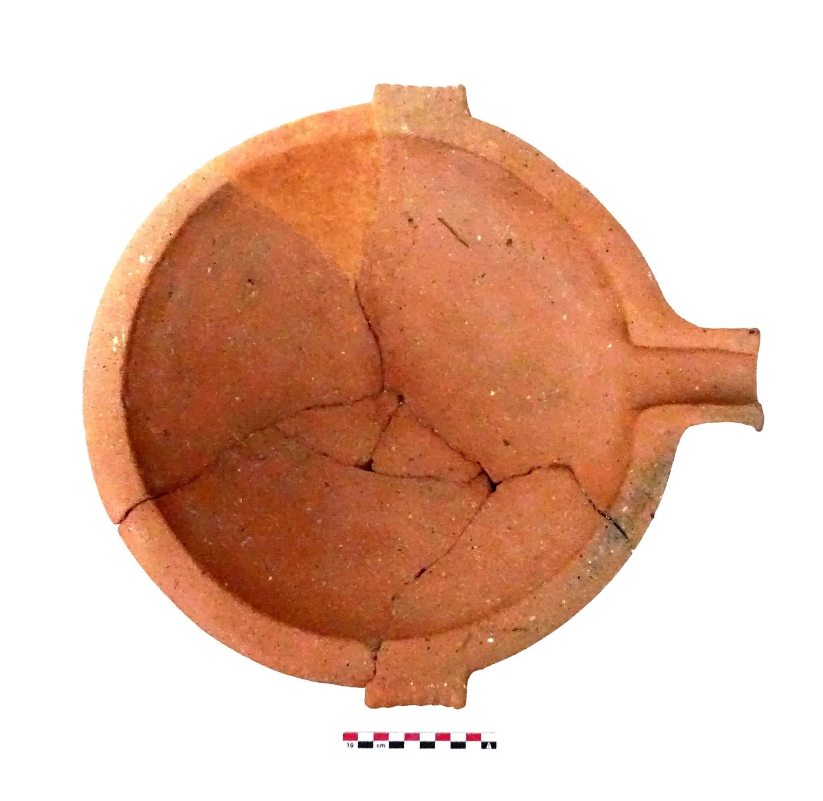 Πήλινο αγγείο από την αρχαία οικοσυσκευή μιας Σκιαθίτικης Κλασικής-Ελληνιστικής αγροικίας