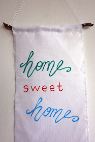 brush lettering, fabric pens, Crayola fabric markers, home sweet home, wall hanging