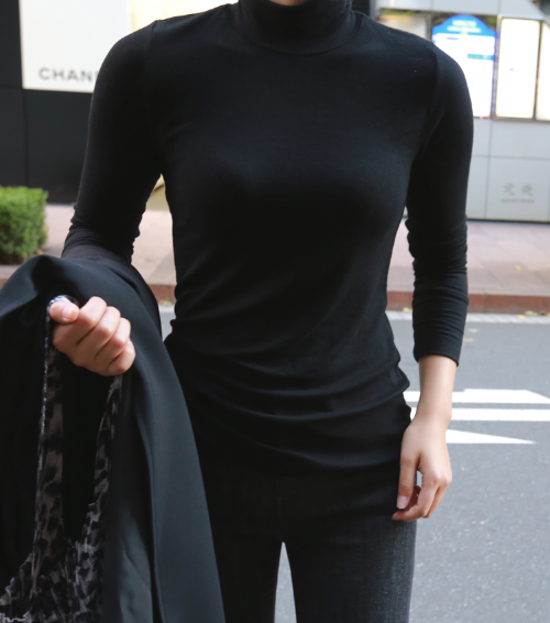 Turtleneck Solid Tone T-Shirt