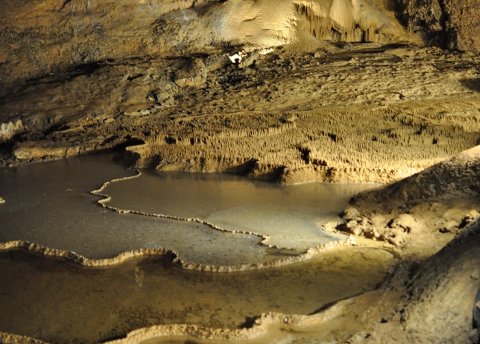  la grotte aux 100 000 soldats