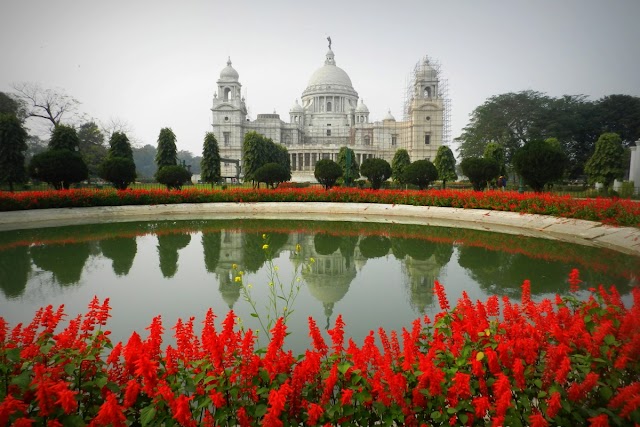 How To Visit Victoria Memorial : Most Popular Monument in Kolkata