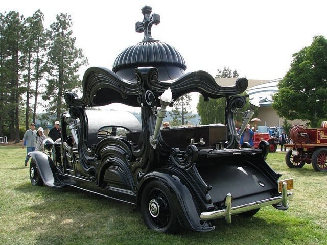 Coche fúnebre Licoln de 1924.