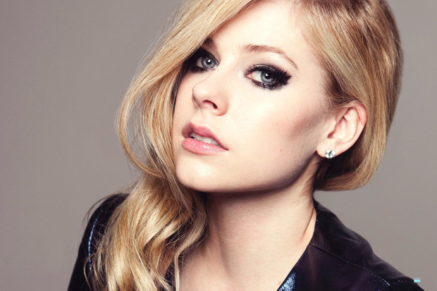 Terjemahan Lirik Lagu You're Not The Only One ~ Avril Lavigne
