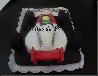 Bolo de aniversário Carro de Formula 1 (Vegan)- traseira