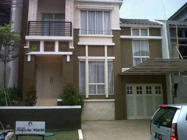 RUMAH DIJUAL: Rumah dan Rukan di Kawasan Elit Grand Galaxy City Bekasi