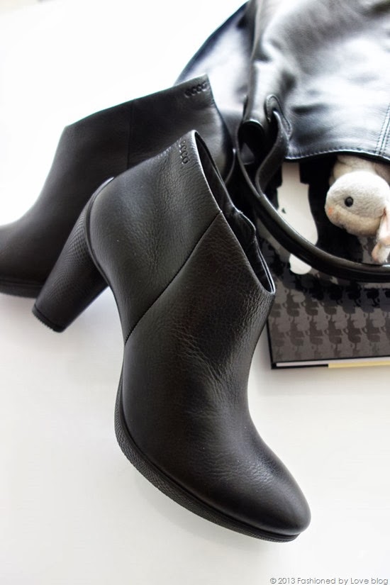 ecco sculptured 75 ankle boots short version