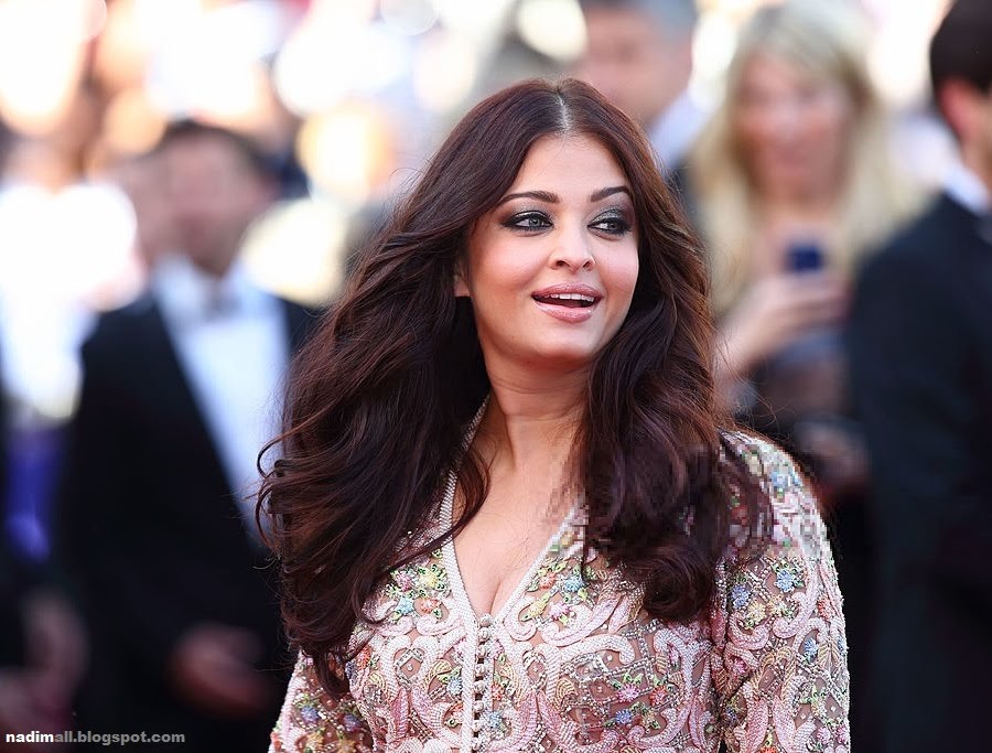 Aishwarya Rai Hot 2013