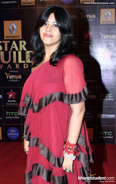 Ekta Kapoor Medium Length Hairstyle at the Renault Star Guilds Awards