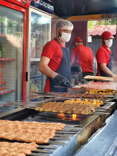 Onde comer e o que comer no Irã