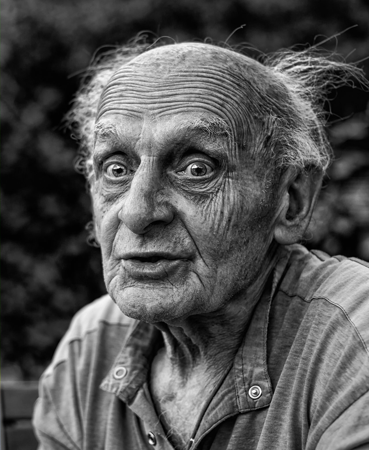 The Different Faces of a Old Man - Cool Stories and Photos