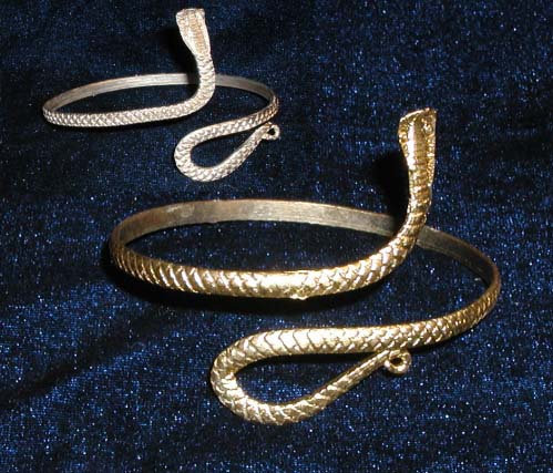 Bracelet That Looks Like A Snake4