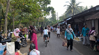 Pasar Tradisional Bokoran Ambal Kebumen