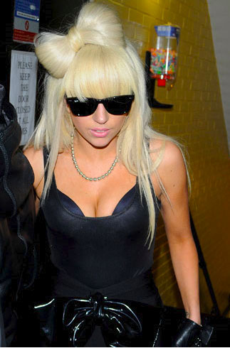 Lady Gaga Bow Dress. Lady Gaga and