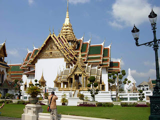 Buddhist temple tour