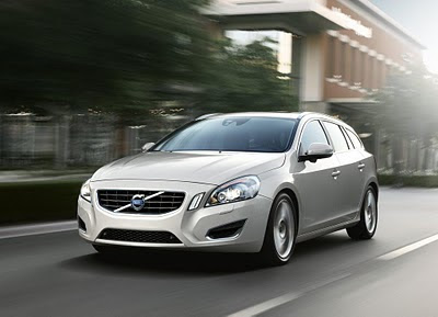 2011-Volvo-V60-Elegant-Car-Front