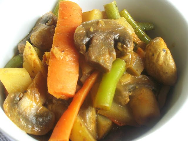 Mixed Vegetables inwards a Basic Ethiopian Kulet Sauce