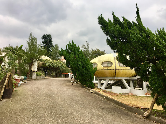 wanli ufo village, futuro venturo houses, new taipei, taiwan