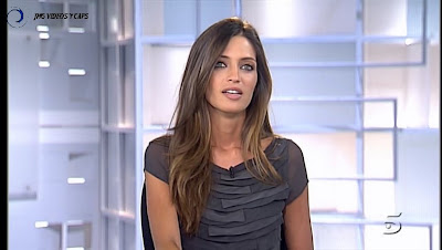 SARA CARBONERO, Informativos Telecinco (21.07.11)