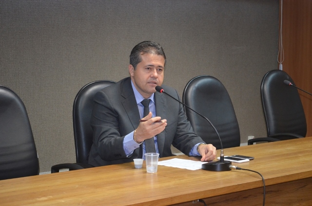 Aprovado projeto que criminaliza omissão de socorro 