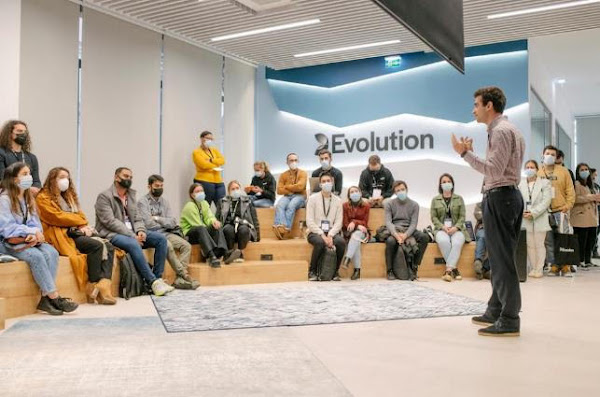 Evolution recebe cerca de uma centena de programadores no seu primeiro "Meetup" Tecnológico em Portugal