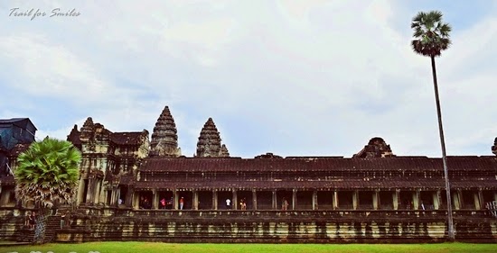 ANGKOR ARCHEOLOGICAL PARK_trailforsmiles.blogspot.com