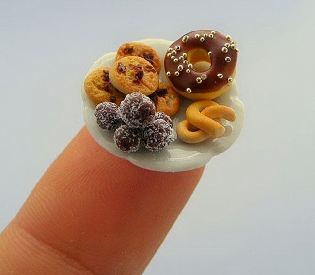 http://www.funmag.org/pictures-mag/art-gallery/miniature-food-sculptures-by-shay-aaron/