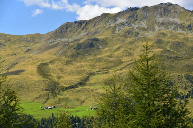 PANORAMA DA MONTE CORNETTO