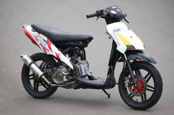 Gambar modifikasi motor modifikasi motor matic | caroldoey