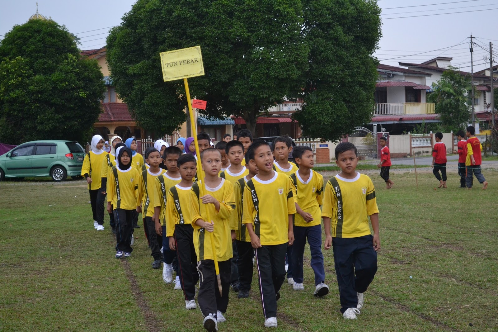 Sekolah Kebangsaan Paloh Pintu  Gang  15100 Kota Bharu 