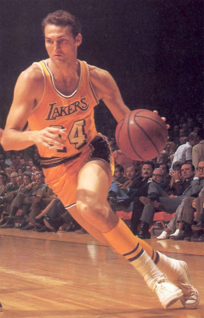 La foto de Jerry West que inspiró el logo de la NBA