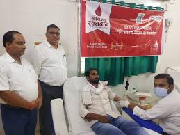 विश्व रक्तदाता दिवस के अवसर पर जिला चिकित्सालय में किया गया 48 यूनिट रक्तदान