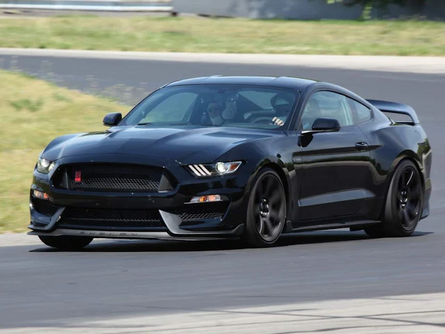 Novo Ford Mustang 2016