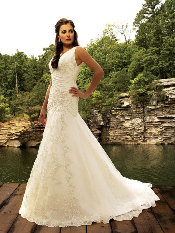 slim kinda puffy wedding dress