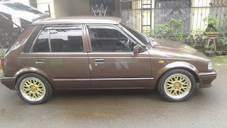 Di jual dayhatsu charade turbo 88