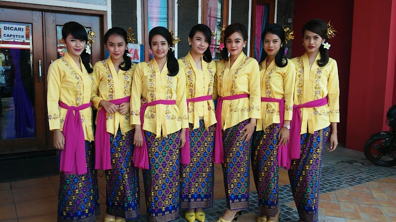 55+ Kostum Bali, Paling Dicari!
