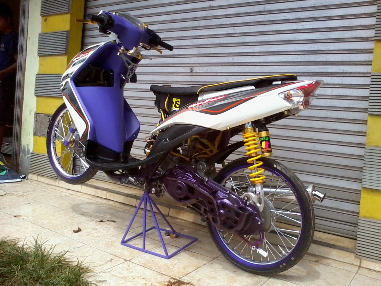  modifikasi  motor mio  soul  street racing