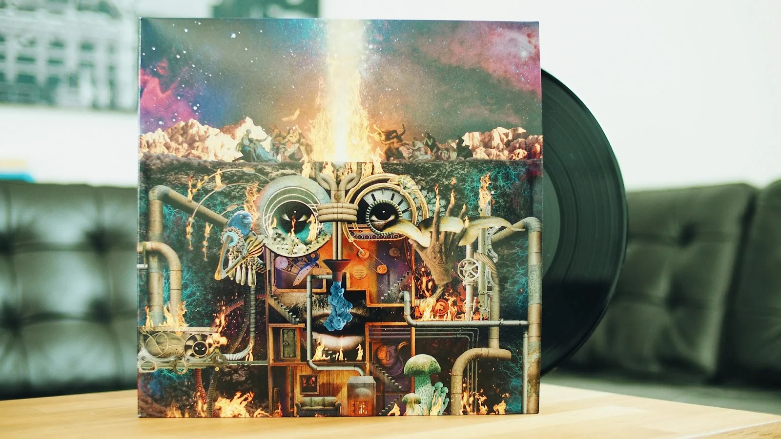 Flying Lotus mit seinem neuen Album Flamagra | FRISCH AUFGELEGT IN DER ATOMLABOR PLATTENKÜCHE ODER 'WELCHES VINYL ICH GERADE SO HÖRE'