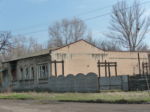 Слов'янськ. Колишній будинок Проскурякова. Колишній будинок культури глухих