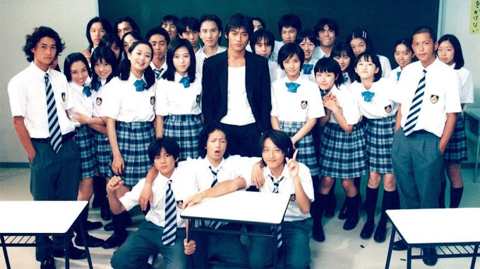 Great Teacher Onizuka, um professor ex-delinquente, uma classe difícil de lidar: sucesso no Japão em 1998