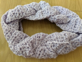 Sweet Nothings Crochet free crochet blog, free crochet pattern for a headband, photo of the Plaited headband 1