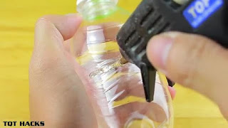 Membuat Sendiri Tempat Sikat Gigi dari Botol Bekas