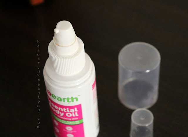  Currently I am on my third trimester of pregnancy Mamaearth Essential Body Oil Review 