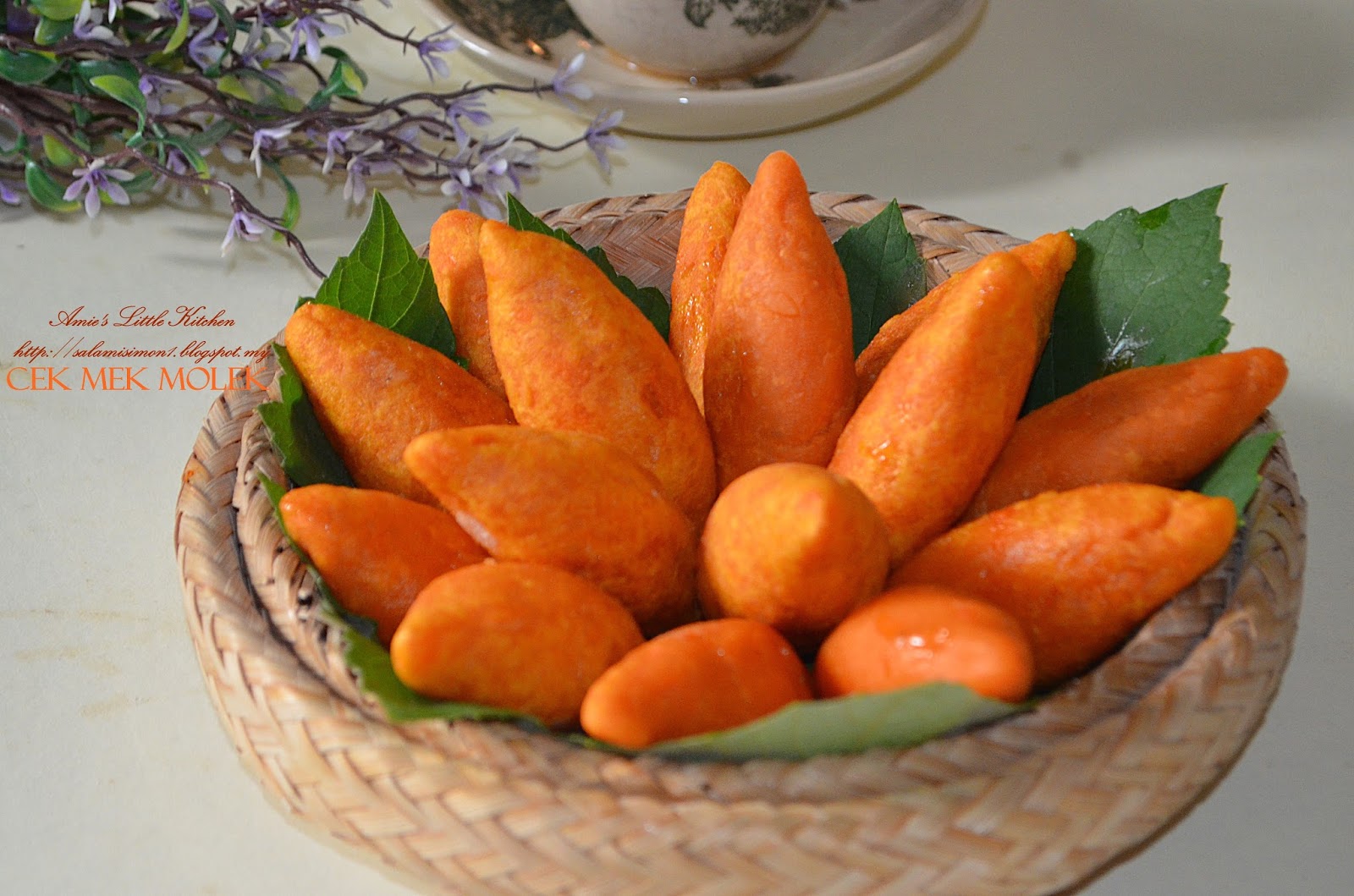 Kuih Cek Mek Molek  Amie's Little Kitchen