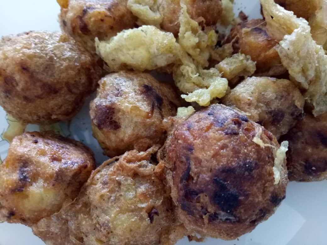 Syisziee blog: Resepi Begedil Kentang dan Serunding Daging Syisziee blog: Resepi Begedil Kentang dan Serunding Daging