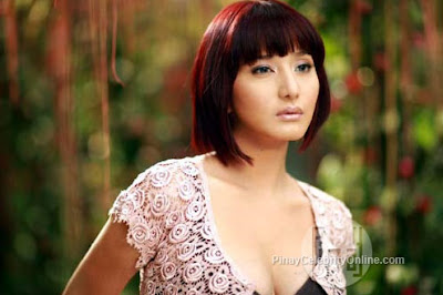 Katrina Halili as Fedra in Rosalinda