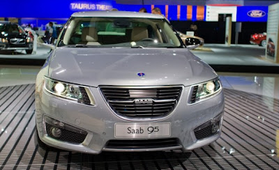2011 Saab 9-5 Front View