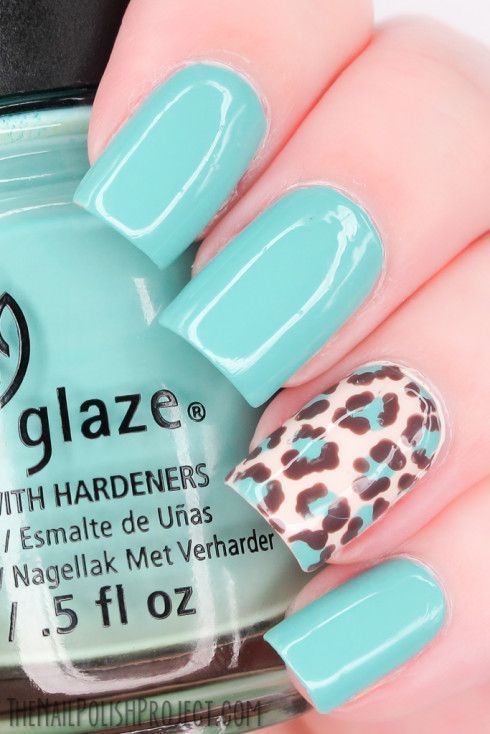 trendy leopard nail art for this fall