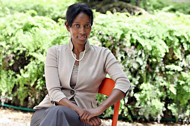 Knjige su IN: Ayaan Hirsi Ali 